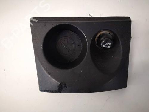 Used Cup/Object holder Cup/Object holder MITSUBISHI OUTLANDER II (CW_W) 2.4 (CW5W) (170 hp) 34832624 34832624