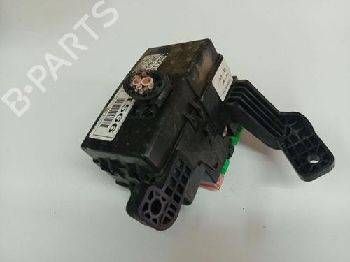 Fuse box KIA SORENTO II (XM) 2.2 CRDi | BP33837756E1 - Image 3