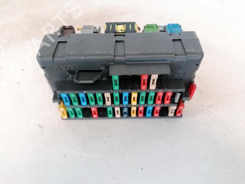 Used Fuse box Fuse box PEUGEOT 405 II (4B) 1.8 (101 hp) 32879200 32879200