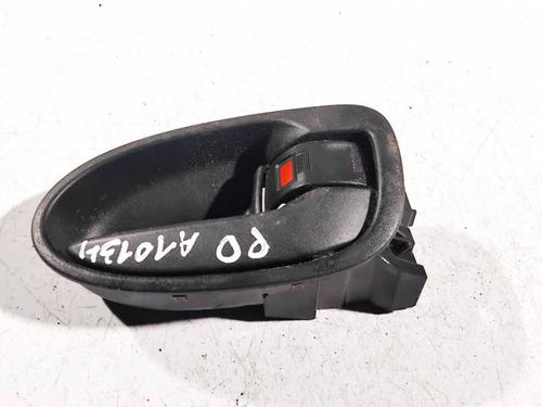 Used Front right interior door handle Front right interior door handle TOYOTA YARIS (_P9_) 1.4 D-4D (NLP90_, NLP90R) (90 hp) 35078161 35078161