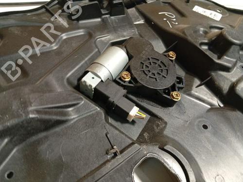 Left front window motor MAZDA 3 (BK) 1.6 DI Turbo | BP34826759E21 - Image 3