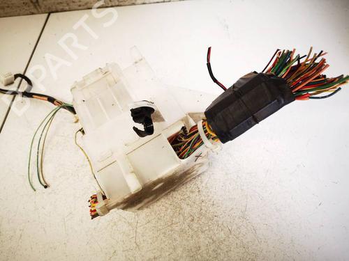 fuse-box-toyota-aygo-_b1_-2005-2006-2007-2008-2009-2010-2011-2012-2013-2014-38630502 main image