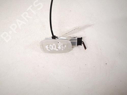 Used Interior roof light Interior roof light MERCEDES-BENZ C-CLASS (W203) C 180 Kompressor (203.046) (143 hp) 35428101 35428101