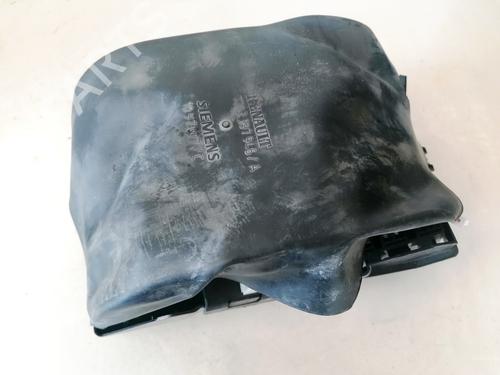 Used Fuse box Fuse box RENAULT SCÉNIC I MPV (JA0/1_, FA0_) 1.9 dCi (JA05, JA1F) (102 hp) 33094966 33094966