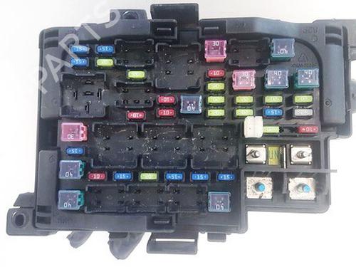 Used Fuse box Fuse box KIA CARENS III MPV (UN) 2.0 CRDi 140 (140 hp) 33066214 33066214