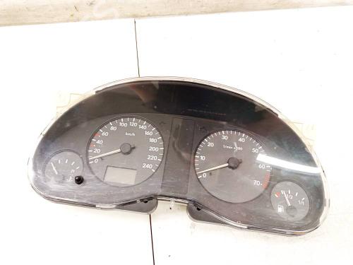 Used Instrument cluster Instrument cluster AUDI A6 C5 (4B2, 4B4) 2.5 TDI (155 hp) 40616910 40616910