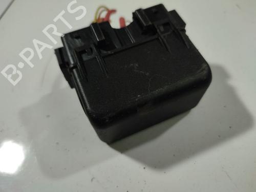 Fuse box RENAULT SCÉNIC II (JM0/1_) 1.6 BiFuel | BP32555849E1 - Image 4