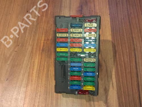 Used Fuse box Fuse box PEUGEOT 406 (8B) 2.0 (141 hp) 33493481 33493481