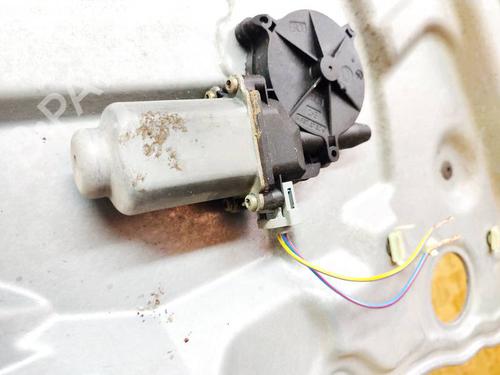 Right front window motor NISSAN PRIMERA Hatchback (P12) 2.2 Di | BP35042636E20 - Image 2
