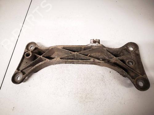 Used Support Support BMW 3 (E90) 320 i (150 hp) 40485396 40485396