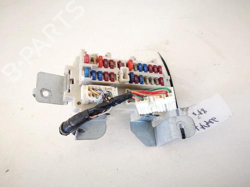 Used Fuse box Fuse box NISSAN MURANO I (Z50) 3.5 4x4 (234 hp) 32907589 32907589