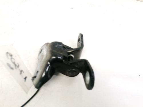 hingedoor-check-strap-toyota-verso-_r2_-2009-2010-2011-2012-2013-2014-2015-2016-2017-2018-32905253 main image