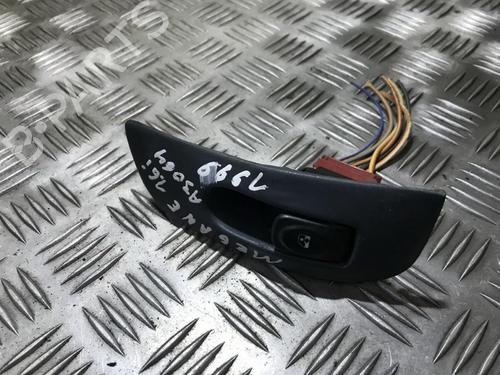 Used Switch Switch RENAULT MEGANE I (BA0/1_) 1.6 e (BA0F, BA0S) (90 hp) 33491821 33491821