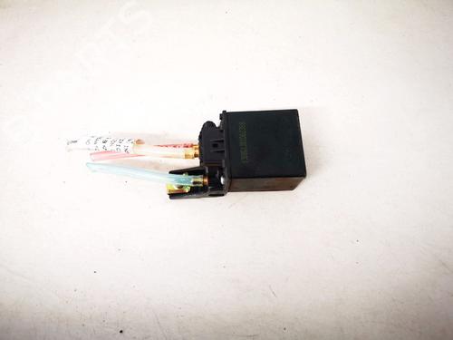 Used Electronic module Electronic module LAND ROVER RANGE ROVER III (L322) 3.0 D 4x4 (177 hp) 33094617 33094617