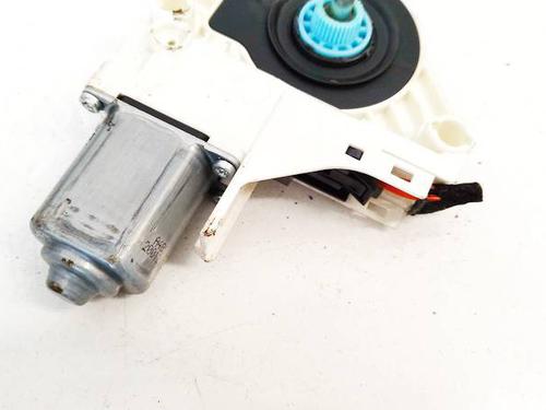Right rear window motor AUDI A4 B8 (8K2) 2.0 TDI | BP36687483E22 - Image 3