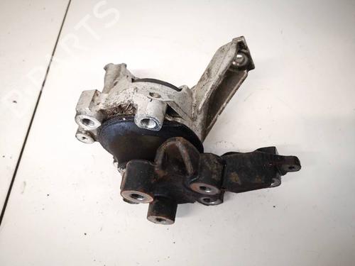 Used Engine mount Engine mount HONDA CR-V III (RE_) 2.2 i-DTEC 4WD (RE6) (150 hp) 32940742 32940742