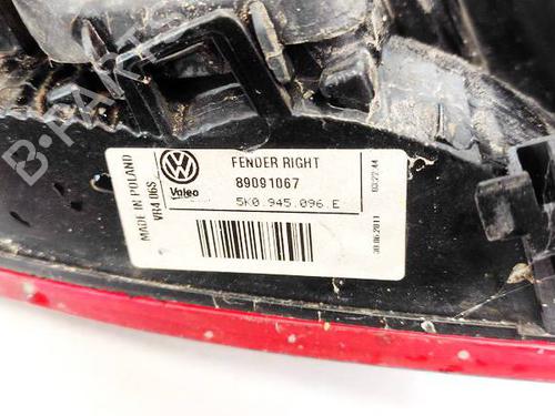 Right taillight VW GOLF VI (5K1) 2.0 TDI | BP35258223C35 - Image 4