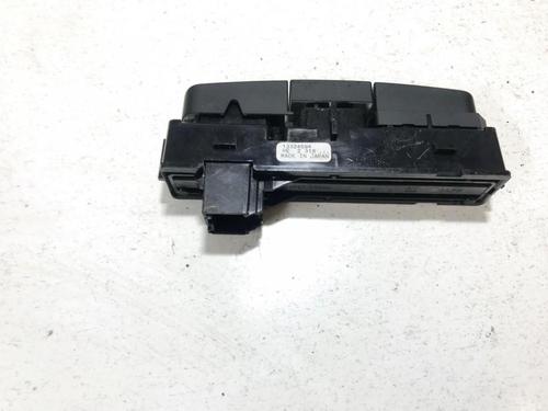 Warning switch OPEL INSIGNIA A (G09) 1.8 (68) | BP35837729I22 - Image 2