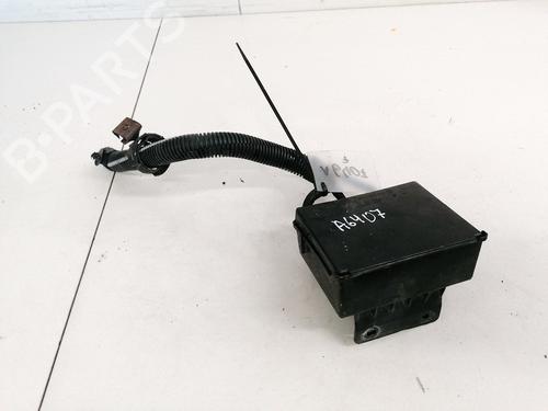 Used Fuse box Fuse box FIAT ULYSSE (179_) 2.2 JTD (128 hp) 33084102 33084102