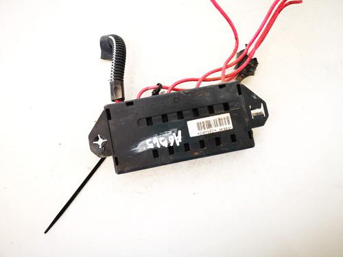 Used Fuse box Fuse box VOLVO S60 I (384) D5 (163 hp) 33076633 33076633