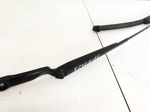 front-windshield-wiper-arm-audi-a3-8l1-1996-1997-1998-1999-2000-2001-2002-2003-2004-2005-2006-32948622 main image