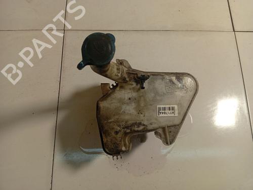 Used Windscreen washer tank Windscreen washer tank 39232019 39232019