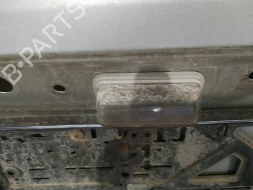 Éclairage de plaque d'immatriculation Éclairage de plaque d'immatriculation TOYOTA AVENSIS (_T25_) 2.0 D-4D (CDT250_, CDT250R) (116 hp) 34742144 34742144
