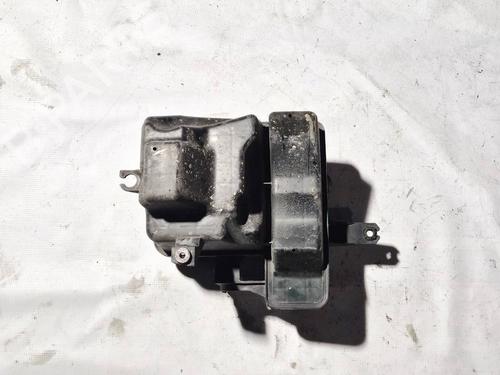 Used Air filter box Air filter box HONDA CIVIC VI Hatchback (EJ, EK) 1.4 i (EJ9) (75 hp) 35233258 35233258