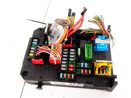 Used Fuse box Fuse box CITROËN DS4 (NX_) 1.6 VTi 120 (120 hp) 32935768 32935768