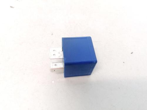 Used Electronic sensor Electronic sensor OPEL ASTRA G Hatchback (T98) 2.0 DTI 16V (F08, F48) (101 hp) 33070457 33070457