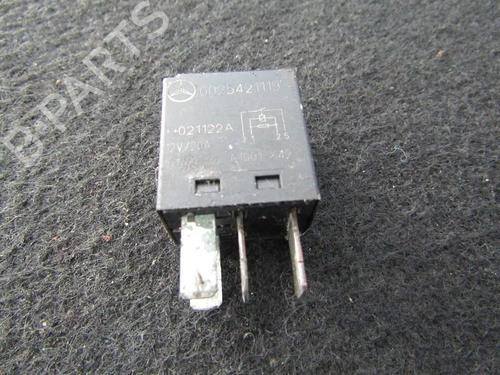 Used Other Other MERCEDES-BENZ S-CLASS (W220, V220) S 320 CDI (220.026, 220.126) (197 hp) 33486280 33486280