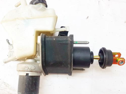 Used Brake master cylinder Brake master cylinder MERCEDES-BENZ E-CLASS (W211) E 270 CDI (211.016) (177 hp) 35863573 35863573