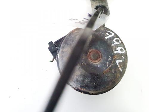 horn-toyota-rav-4-ii-_a2_-2000-2001-2002-2003-2004-2005-35432932 main image