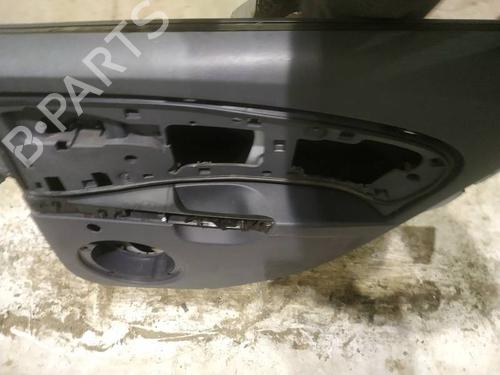 Bageste højre beklædning Bageste højre beklædning SEAT LEON (1P1) 1.9 TDI (105 hp) 34774098 34774098