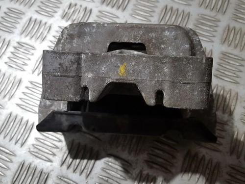 Used Engine mount Engine mount VW GOLF IV (1J1) 1.9 TDI (110 hp) 33502239 33502239