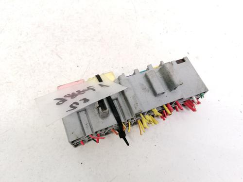 fuse-box-renault-scenic-ii-jm01_-2003-2004-2005-2006-2007-2008-2009-2010-32915908 main image
