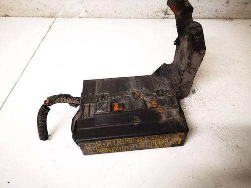 Used Fuse box NISSAN X-TRAIL I (T30) 2.2 DCi (114 hp) 32543869