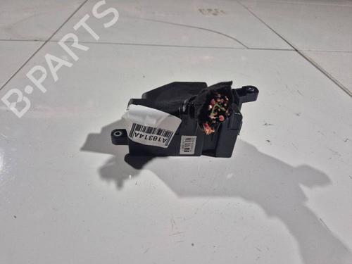 Fuse box VW PASSAT B6 (3C2) 1.9 TDI | BP32576866E1  - Image 8