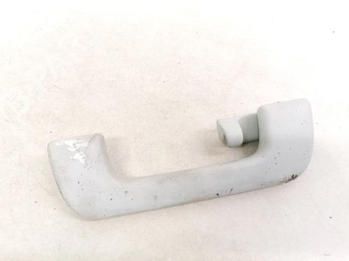 Used Interior roof handle Interior roof handle AUDI A4 B8 (8K2) 2.0 TDI (143 hp) 35482751 35482751
