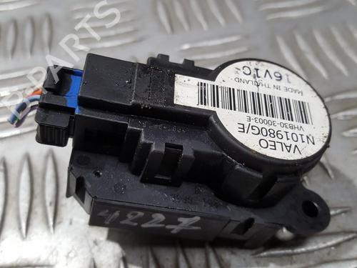 electronic-module-renault-megane-iii-hatchback-bz01_-b3_-2008-33502050 main image
