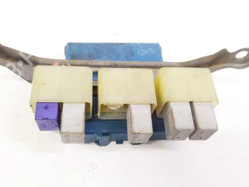 Used Fuse box PORSCHE CAYENNE (9PA) S 4.5 (340 hp) 32618780