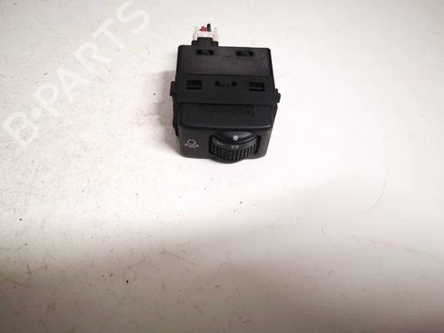 Used Switch Switch NISSAN X-TRAIL II (T31) 2.0 4x4 (141 hp) 35131393 35131393