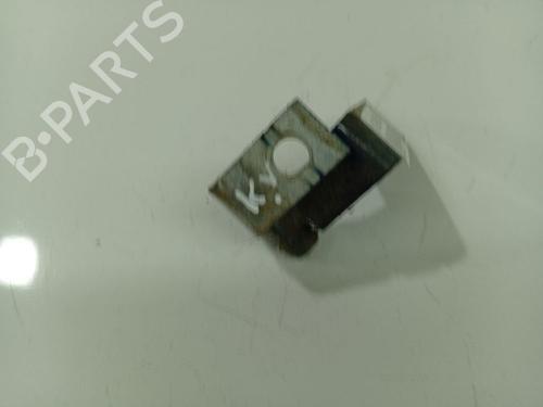 Dørhængsel/Dørbegrænser VW PASSAT B5.5 (3B3) 1.9 TDI (101 hp) 32972856