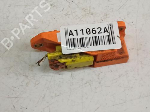 Used Electronic module Electronic module VW TOURAN (1T1, 1T2) 2.0 TDI (136 hp) 32538398 32538398