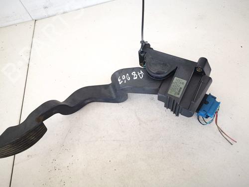 Used Pedal Pedal VW PHAETON (3D1, 3D2, 3D3, 3D4, 3D6, 3D7, 3D8, 3D9) 5.0 V10 TDI 4motion (313 hp) 35426772 35426772