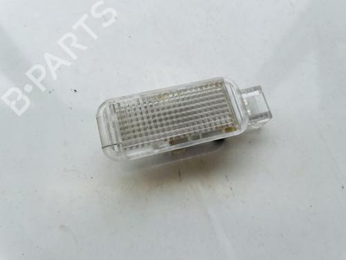 Plafoniera interna Plafoniera interna AUDI A6 C5 (4B2, 4B4) 2.5 TDI (180 hp) 35504859 35504859
