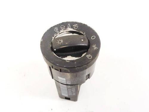 Comutador Comutador AUDI A4 B6 (8E2) 1.9 TDI (130 hp) 35312224 35312224