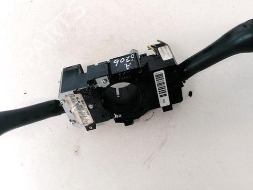 Used Warning switch Warning switch VW GOLF IV (1J1) 1.9 TDI 4motion (90 hp) 35613184 35613184