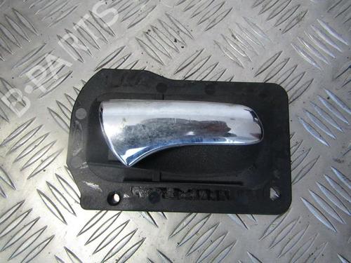 Used Rear right interior door handle Rear right interior door handle 35672414 35672414