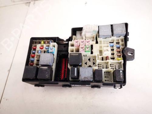 Used Fuse box Fuse box FORD FOCUS III 1.6 TDCi (115 hp) 32935121 32935121